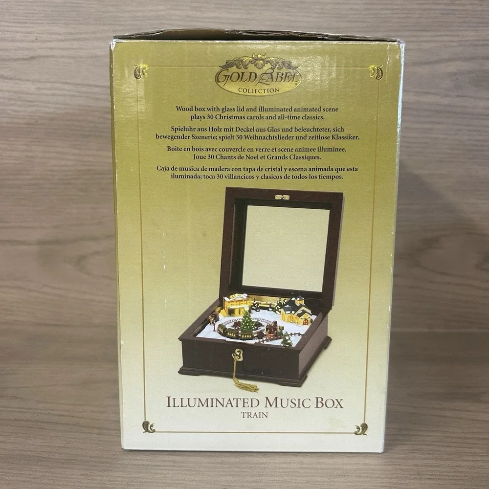 Mr. Christmas Gold Label Illuminated Music Box Train 30 Songs Working w Box
